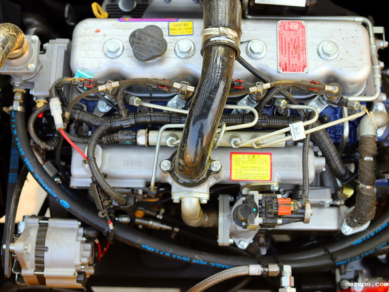 mzopsBD95W-9B轮式抓木机 BD95B抓木机动力部件