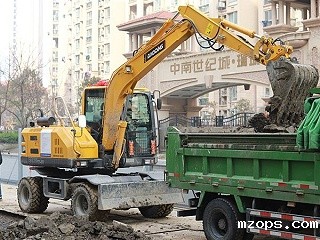 2022年二手挖掘机市场如此火热，我们该如何抉择？