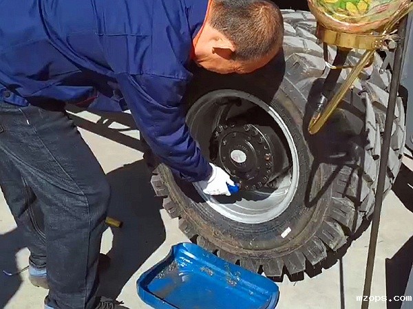 18luck平台抓木机维修