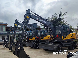 mzopsBD110E轮式抓木机交车 为林业生产注入新动力