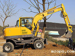 高温天气如何对抓木机进行维护？