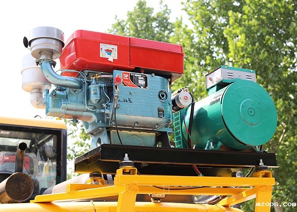 抓机电吸盘工作组