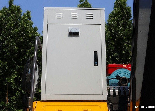 抓铁机电吸盘配电箱