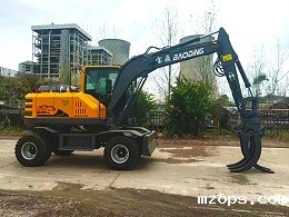 近日，2台mzopsBD80W抓草机顺利交付客户