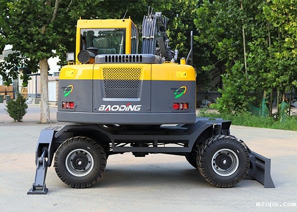 mzops抓木机尾部回转半径小