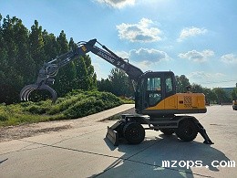 mzops95E抓木机，山地林业装卸新角色