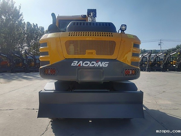 mzopsBD80W-9H轮式抓木机