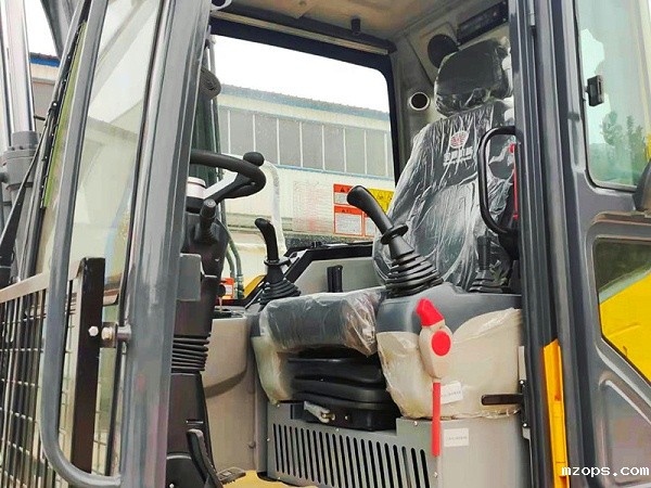 mzops新款95抓木机驾驶室