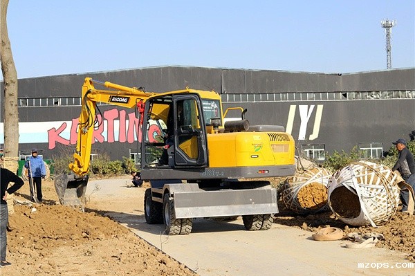 mzopsBD80W轮式挖掘机