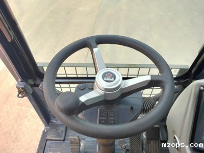 mzopsBD95W-9B抓木机图片