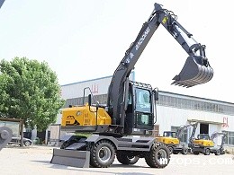 mzops挖掘机助力乡镇建设蓬勃发展