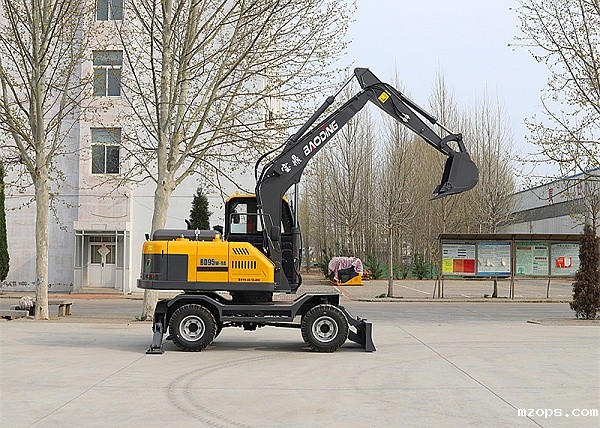 mzopsBD95型号轮式挖掘机