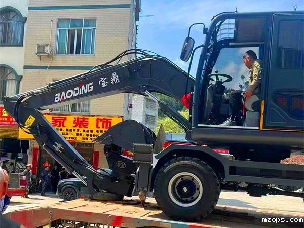 mzops120抓木机交付