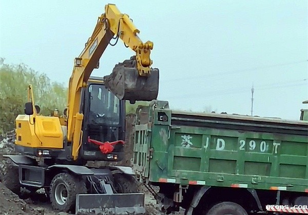 mzopsBD80W-9D轮式挖掘机