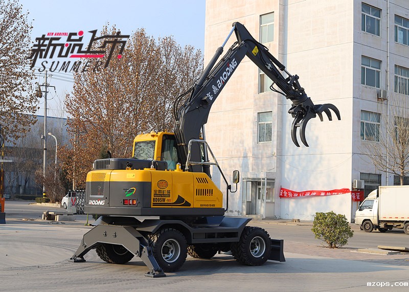 mzopsBD95B轮式抓木机