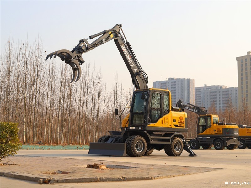 mzopsBD95W-9B轮式抓木机