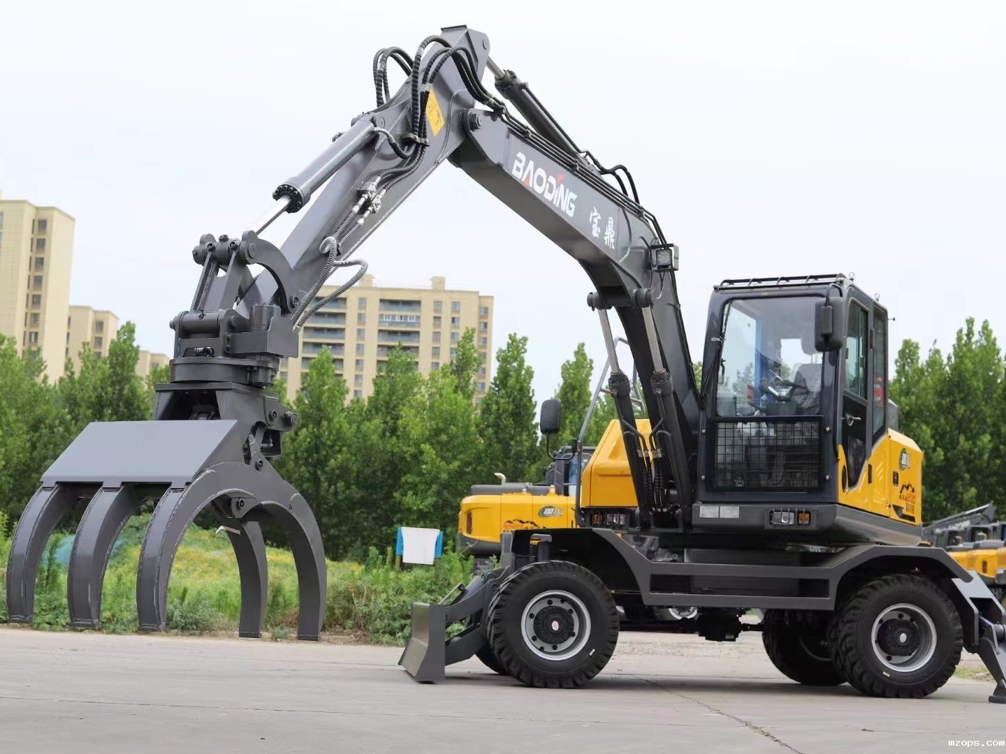 mzops抓木机：钢铁厂的生产利器