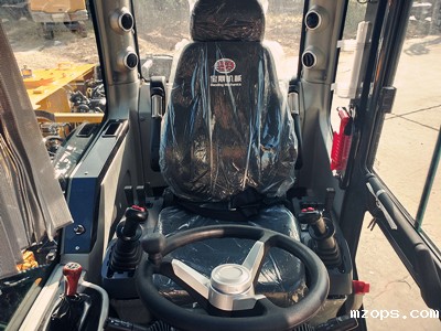mzops抓木机驾驶室部件