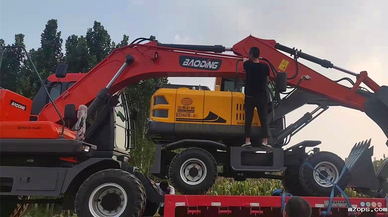 mzops小型轮式挖掘机