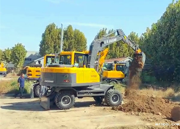 mzops中小型号轮式挖掘机