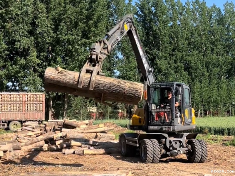 mzopsBD90G轮式抓木机动力强劲做工高效