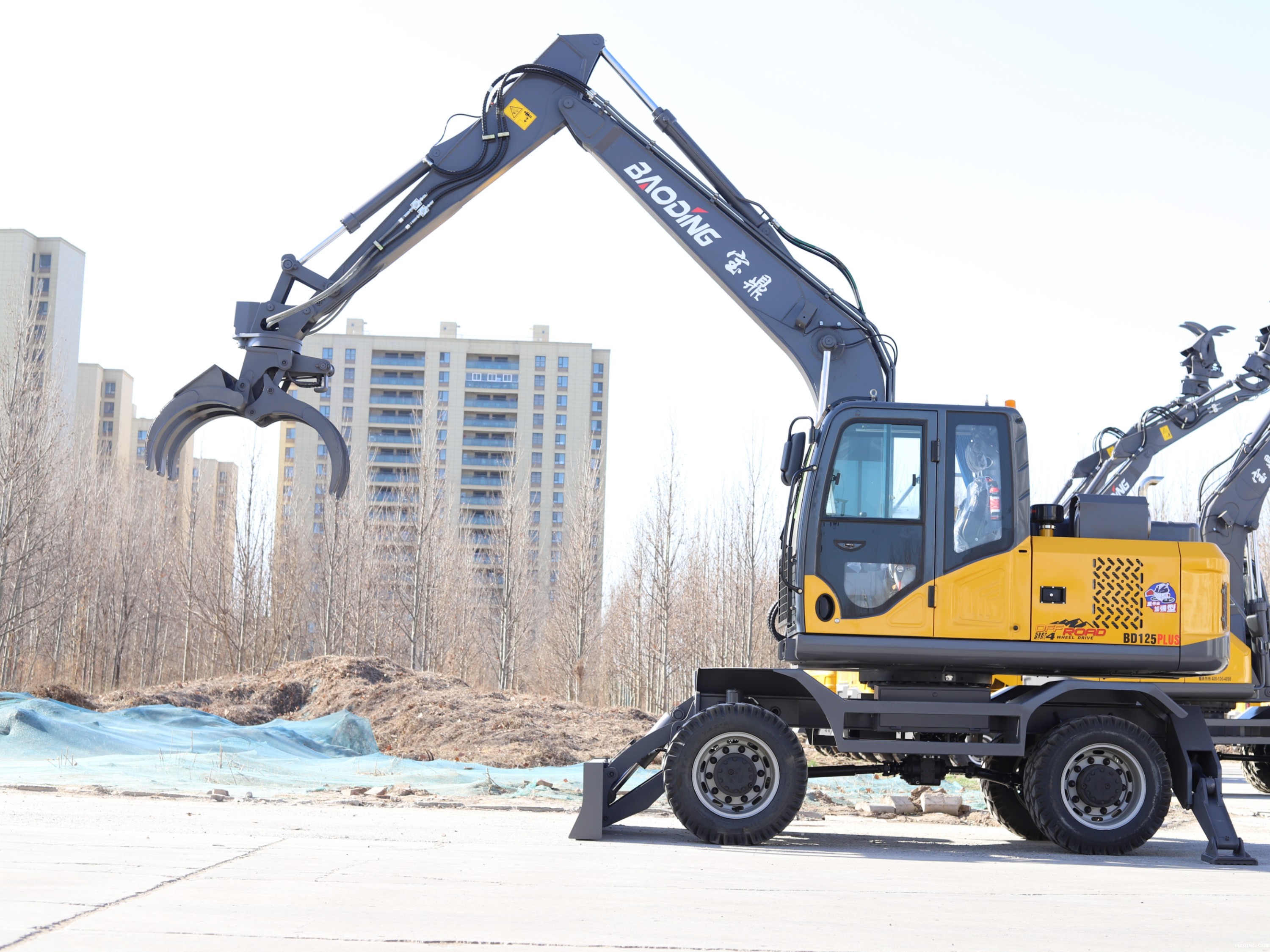 mzopsBD125PLUS抓木机，抓取木材的得力助手