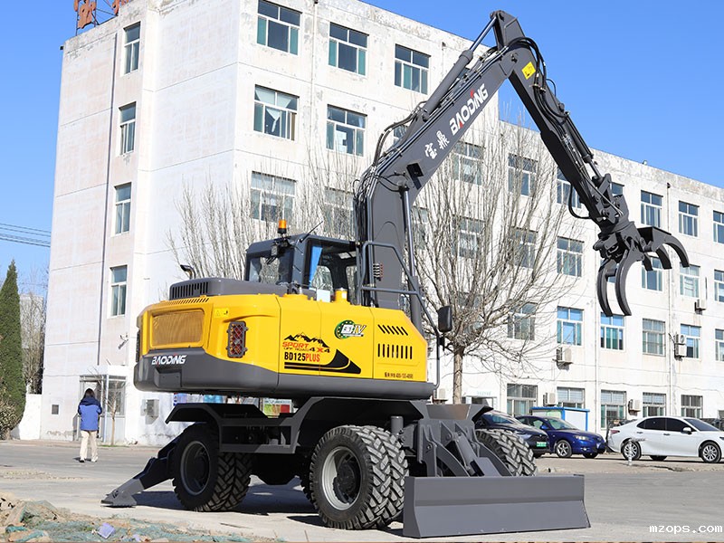 mzopsBD125PLUS抓木机得到客户认可