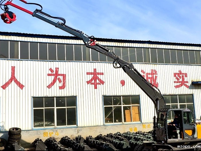 mzops加长臂抓木机，三节臂设计解锁抓取新境界