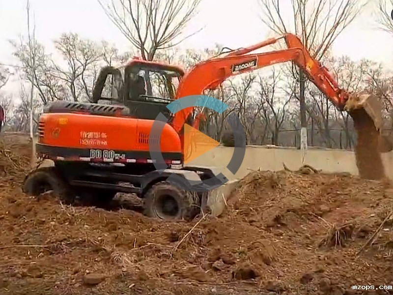 BD80W轮式小挖掘机视频