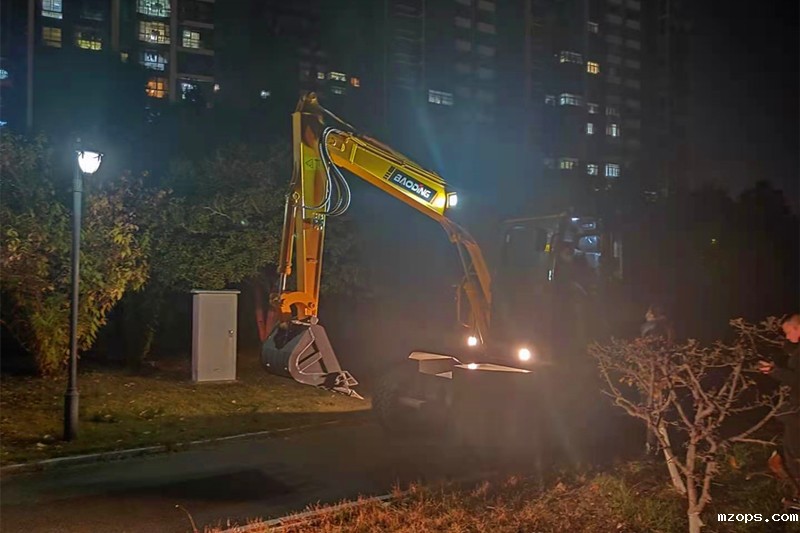 mzops小型轮式挖掘机设备