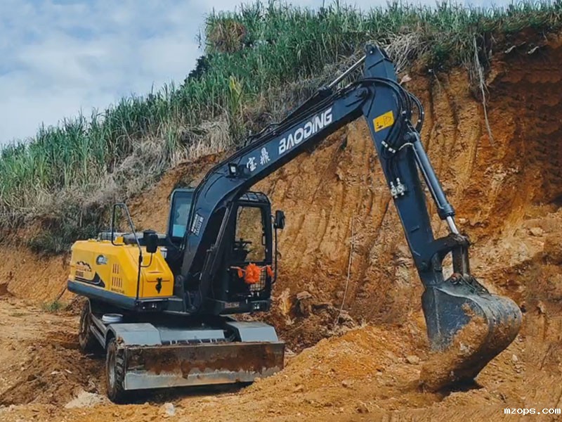 mzops挖掘机:工地建设的得力助手