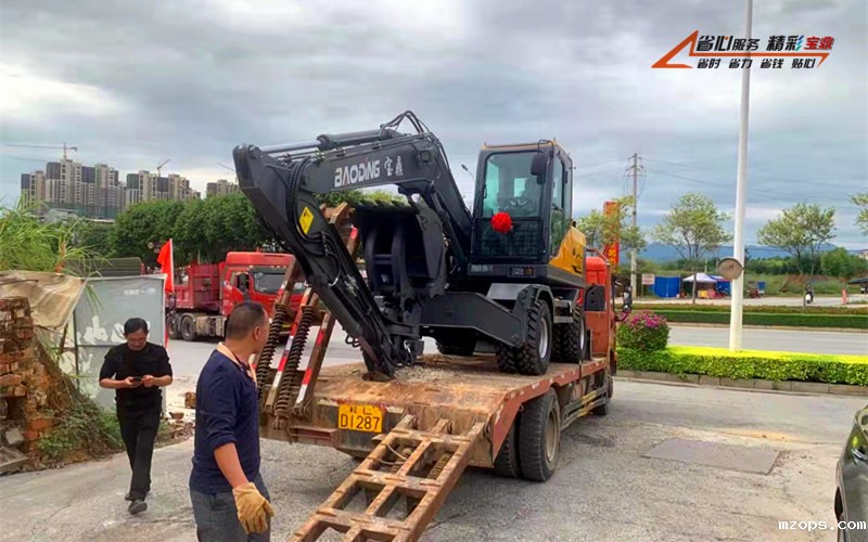 百色吴老板抓木机